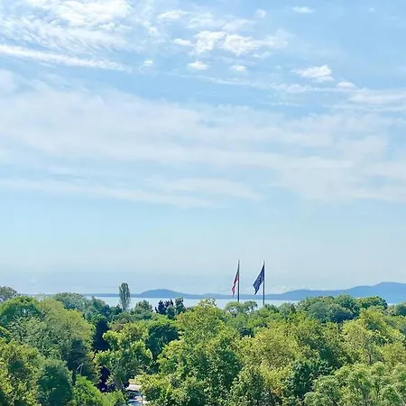 Alonia - Your Shelter By The Park And Апартаменти *