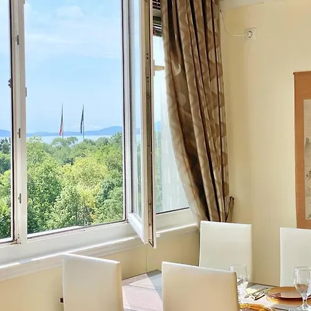Alonia - Your Shelter By The Park And Apartment Burgas