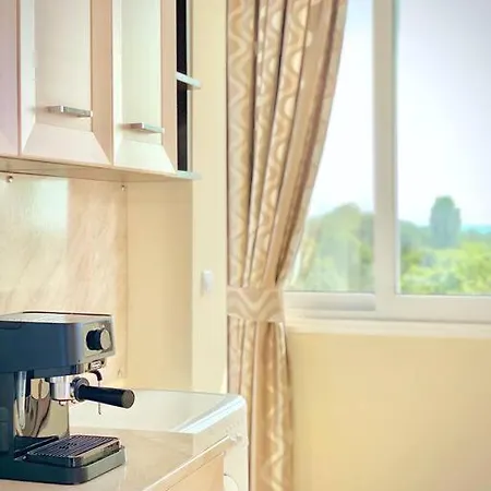 Alonia - Your Shelter By The Park And * Бургас